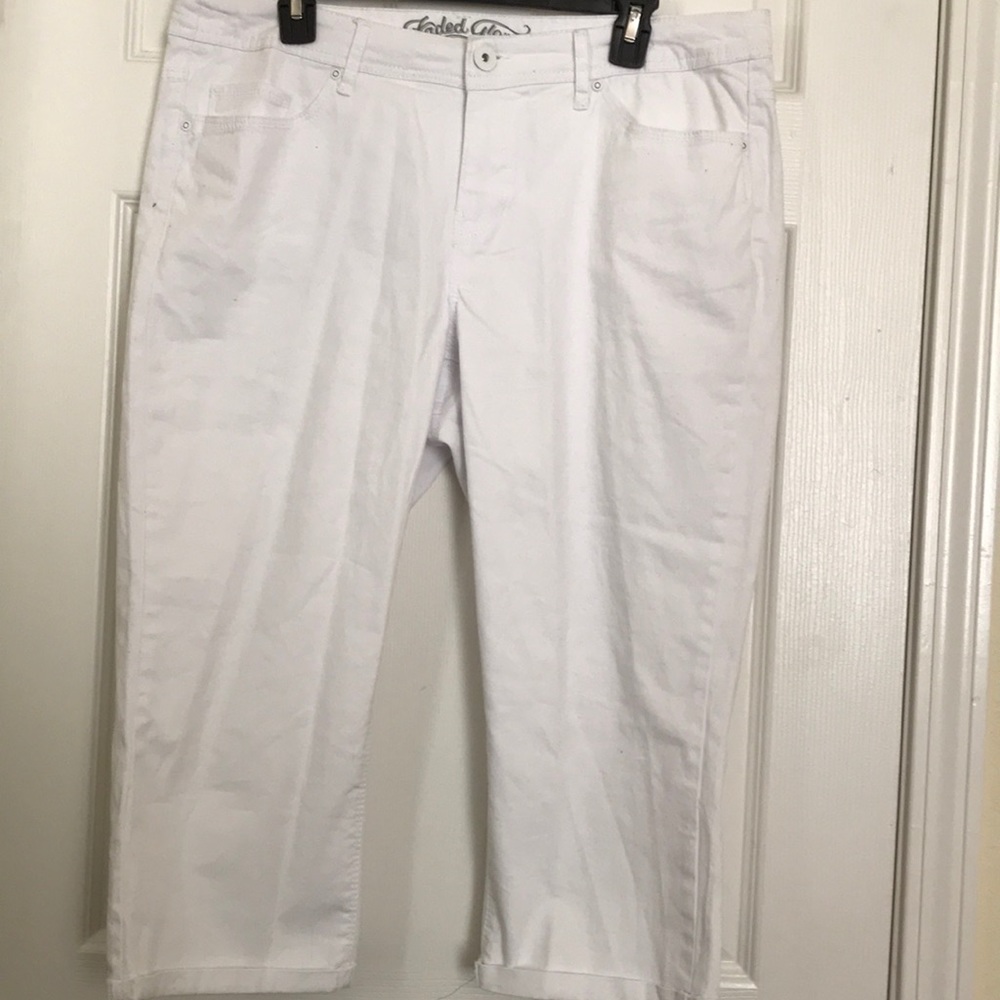 White capris